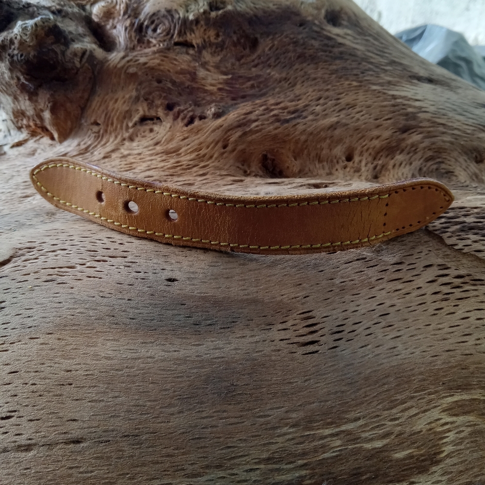 Louis Vuitton Replacement mini vacheta strap